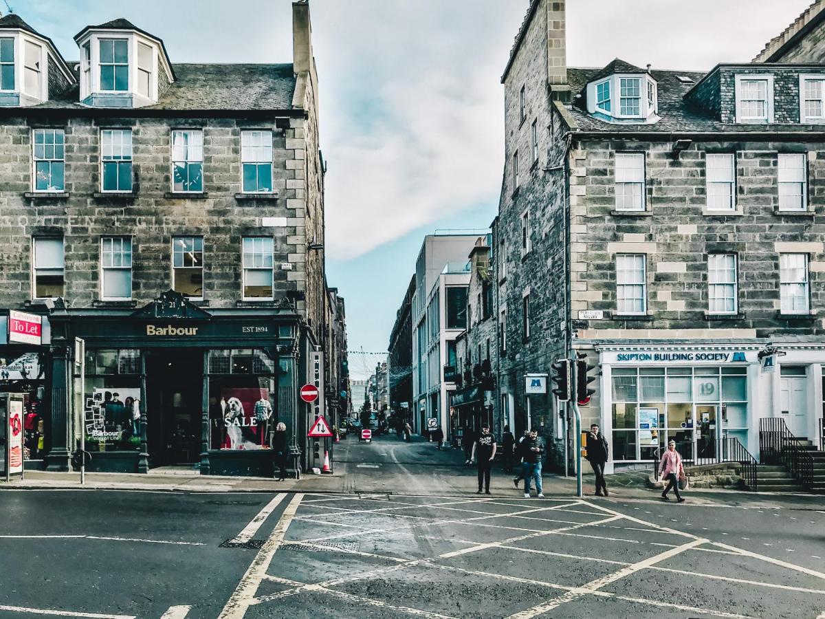 Edinburgh City Centre Aishia/Sakina Apartment Exterior photo